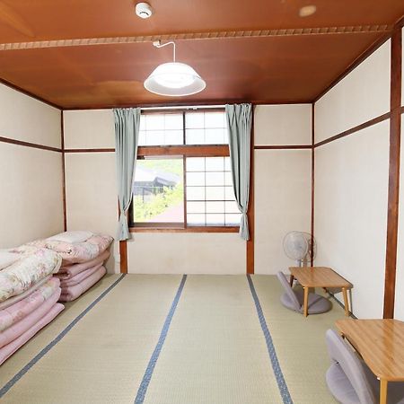 Guest House Shikotsu Kamui Csitosze Kültér fotó