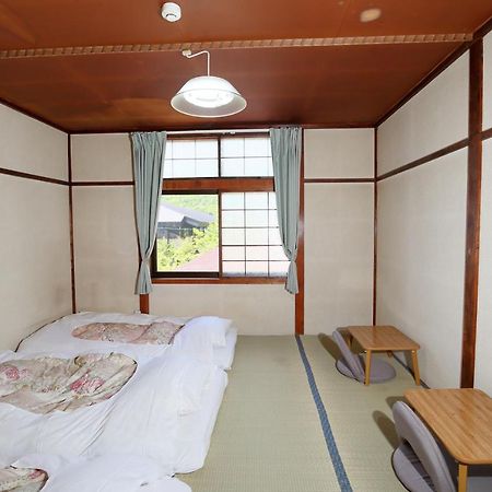 Guest House Shikotsu Kamui Csitosze Kültér fotó